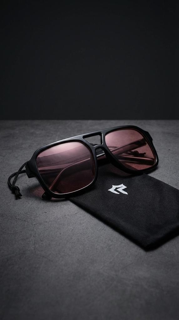 lentes revolt